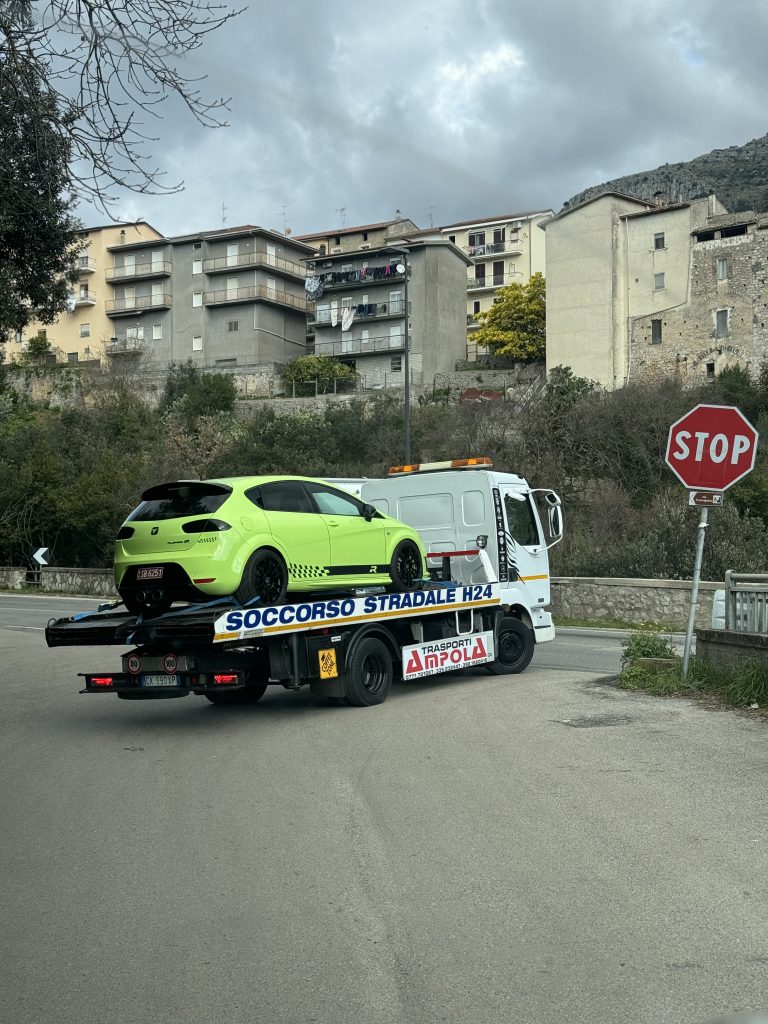 Soccorso stradale h24 a Formia